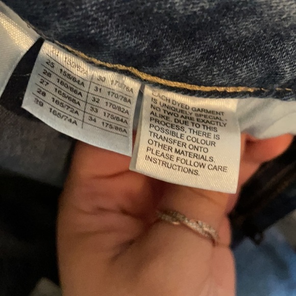 Roots Jeans - Picture 7 of 9